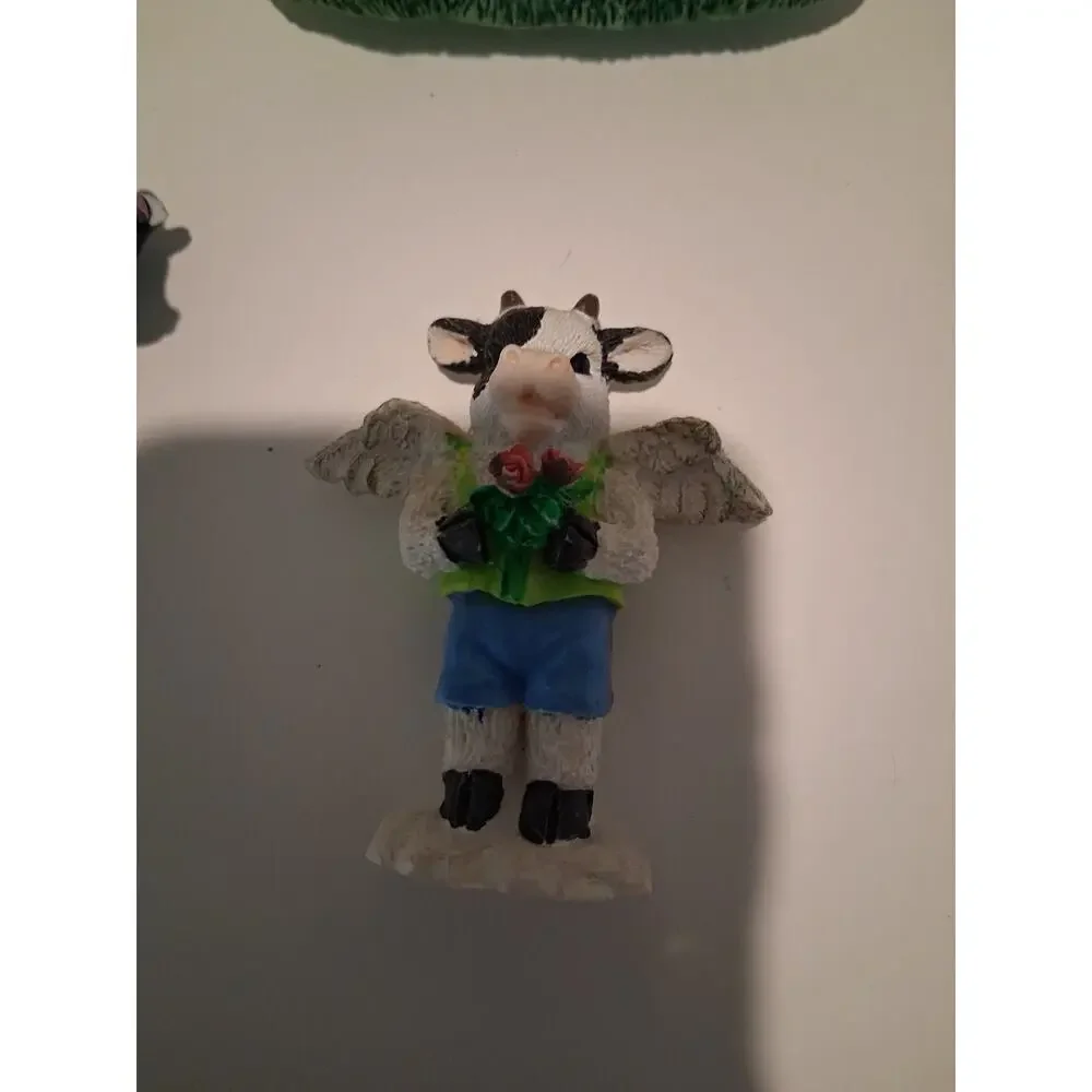 Vintage 1990s Resin Cow Collection Red Barn Farmhouse Kitchen Ornaments Lot of 7